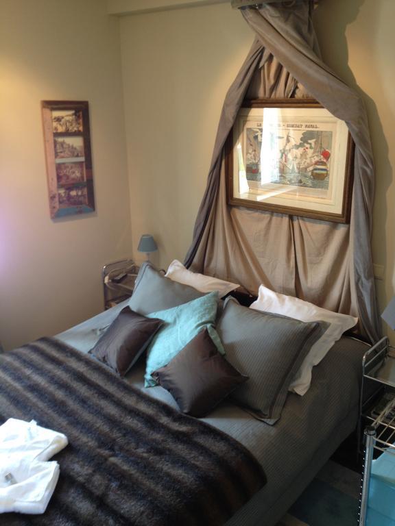 Domaine De Vesigneux Bed & Breakfast *